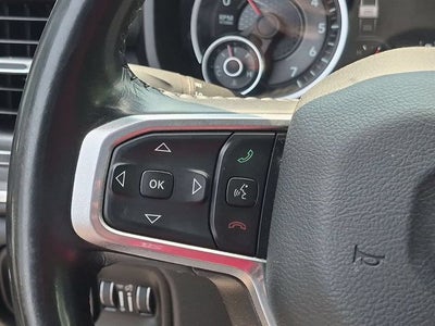 2022 RAM 1500 Laramie Crew Cab 4x4 6'4' Box