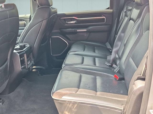 2022 RAM 1500 Laramie Crew Cab 4x4 6'4' Box