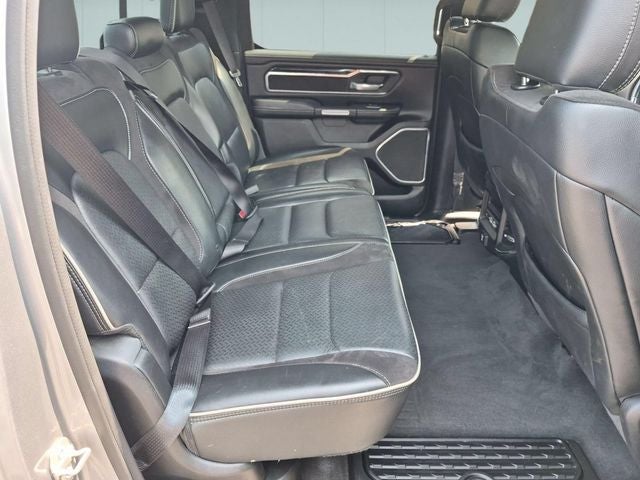 2022 RAM 1500 Laramie Crew Cab 4x4 6'4' Box