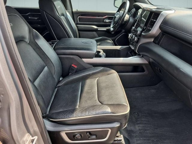 2022 RAM 1500 Laramie Crew Cab 4x4 6'4' Box