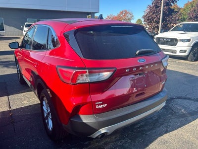 2020 Ford Escape SE