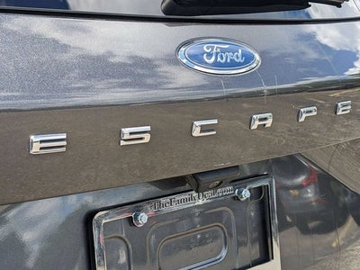 2020 Ford Escape SE