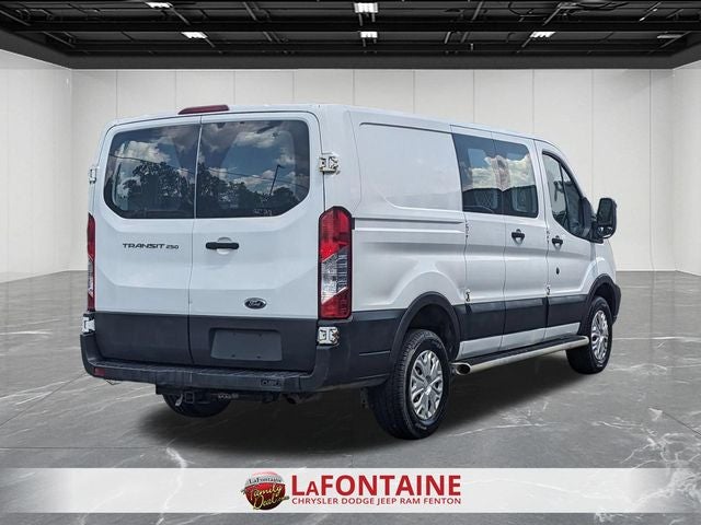 2015 Ford Transit-250 Base