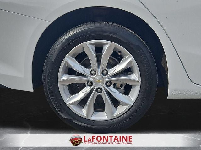 2022 Chevrolet Malibu FWD LT