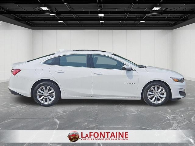 2022 Chevrolet Malibu FWD LT