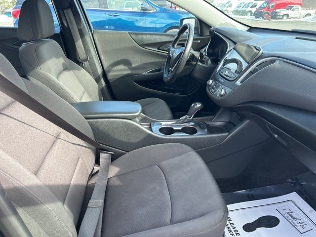 2020 Chevrolet Malibu FWD RS