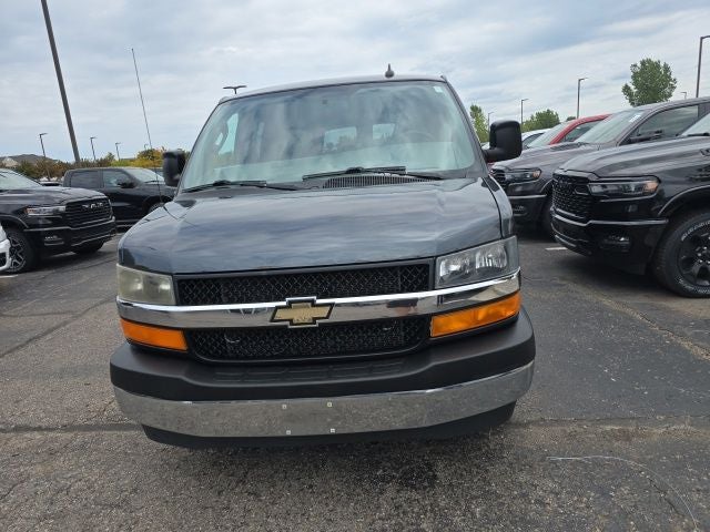 2017 Chevrolet Express 2500 LT Passenger