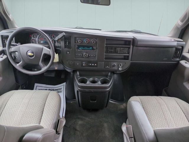 2017 Chevrolet Express 2500 LT