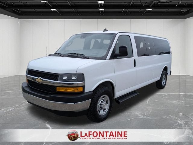 2023 Chevrolet Express 3500 LT Passenger