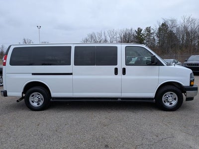 2023 Chevrolet Express 3500 LT Passenger