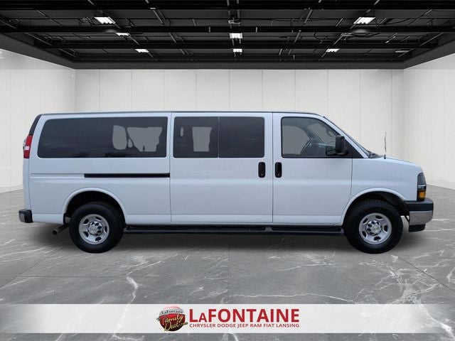 2023 Chevrolet Express 3500 LT Passenger