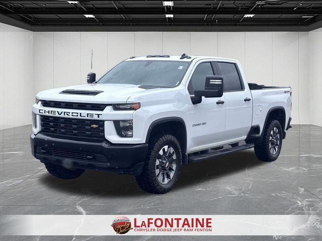 2021 Chevrolet Silverado 2500HD 4WD Crew Cab Standard Bed Custom