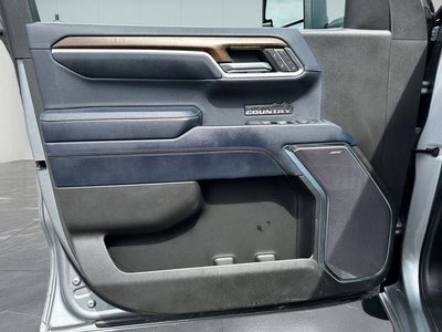 2023 Chevrolet Silverado 1500 4WD Crew Cab Short Bed High Country