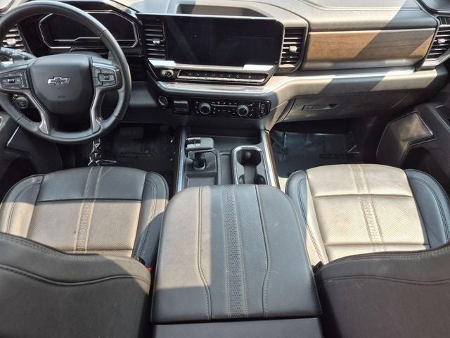 2025 Chevrolet Silverado 1500 4WD Crew Cab Short Bed High Country
