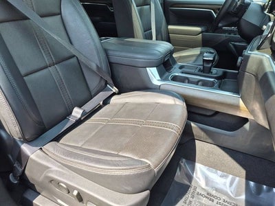 2025 Chevrolet Silverado 1500 4WD Crew Cab Short Bed High Country