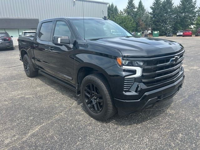 2025 Chevrolet Silverado 1500 4WD Crew Cab Short Bed High Country