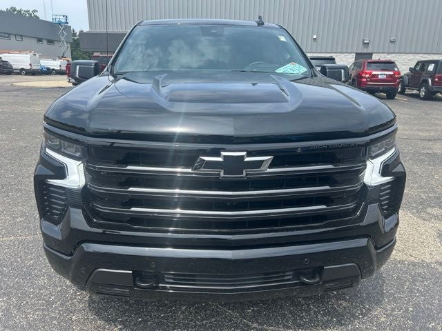 2025 Chevrolet Silverado 1500 4WD Crew Cab Short Bed High Country