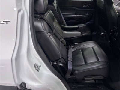 2023 GMC Acadia FWD SLT