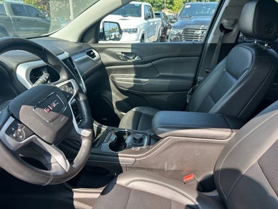 2022 GMC Acadia AWD SLT
