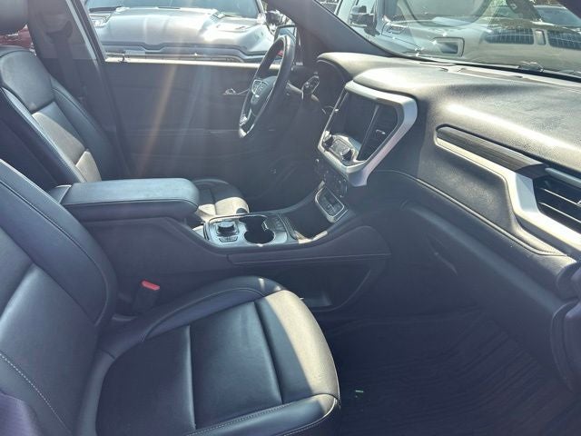 2022 GMC Acadia AWD SLT