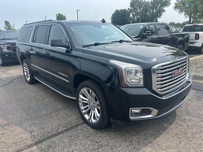 2017 GMC Yukon XL SLT