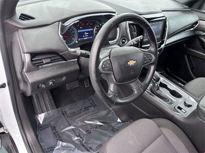 2023 Chevrolet Traverse FWD LT Cloth