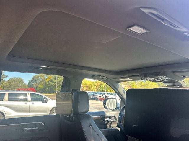 2025 Chevrolet Tahoe 4WD High Country
