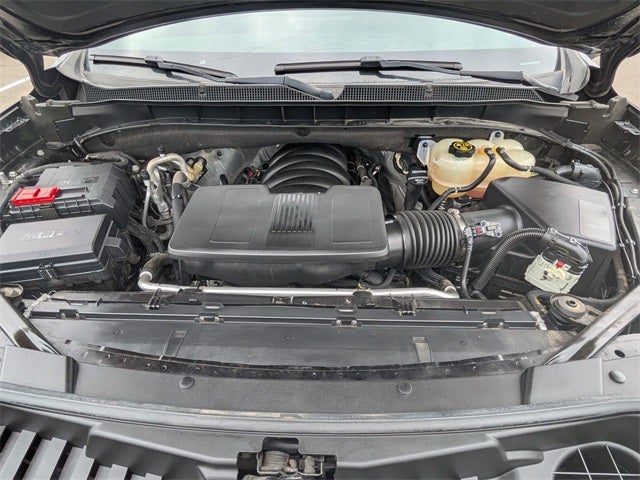 2023 Chevrolet Suburban 4WD RST