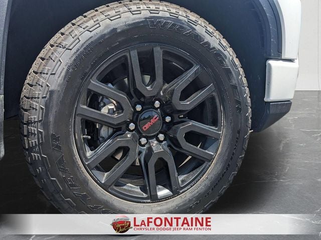 2025 GMC Sierra 1500 4WD Crew Cab Short Box AT4