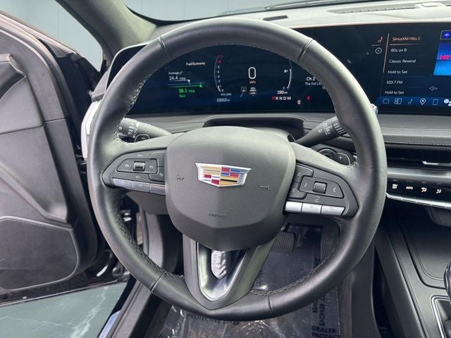 2025 Cadillac XT4 Premium Luxury