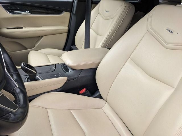 2019 Cadillac XT5 Standard