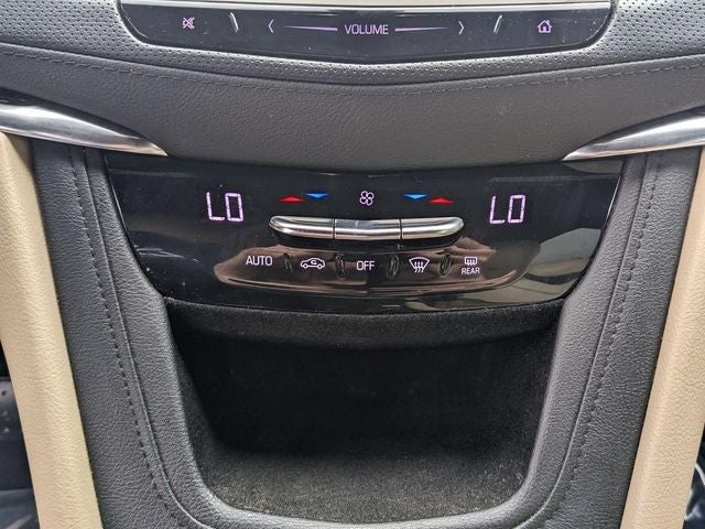 2019 Cadillac XT5 Standard