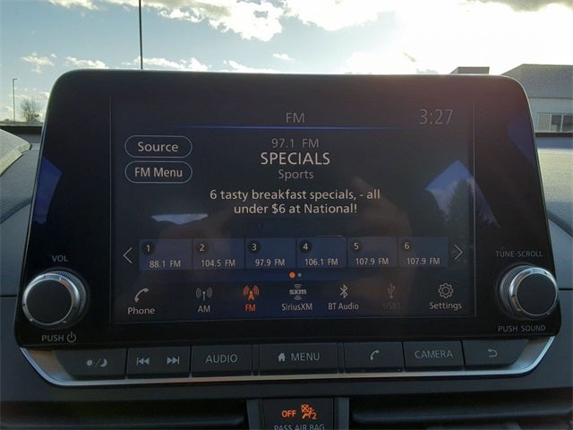 2024 Nissan Altima SV FWD