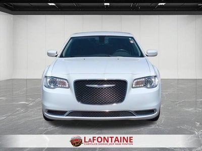 2021 Chrysler 300 Touring