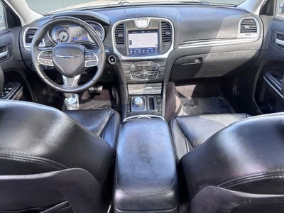 2019 Chrysler 300 Touring L AWD