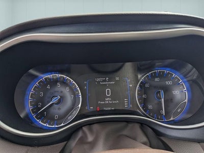 2020 Chrysler Pacifica Touring L