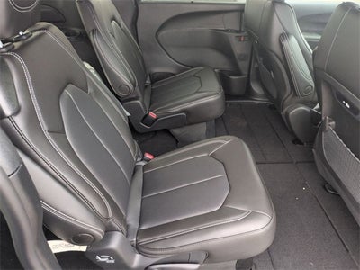 2026 Chrysler Pacifica PACIFICA SELECT AWD