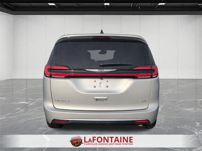 2026 Chrysler Pacifica PACIFICA SELECT AWD
