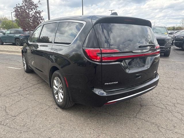 2023 Chrysler Pacifica Touring L AWD