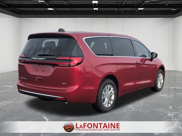 2026 Chrysler Pacifica PACIFICA SELECT AWD