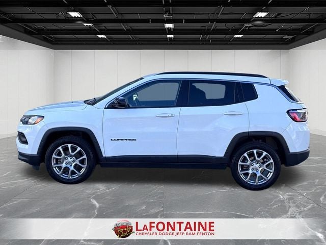 2022 Jeep Compass Latitude Lux 4x4