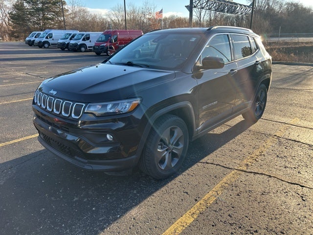 2022 Jeep Compass Latitude Lux