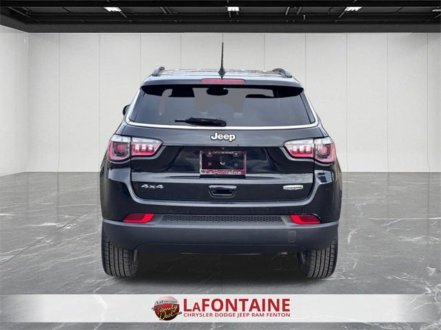2022 Jeep Compass Latitude Lux 4x4