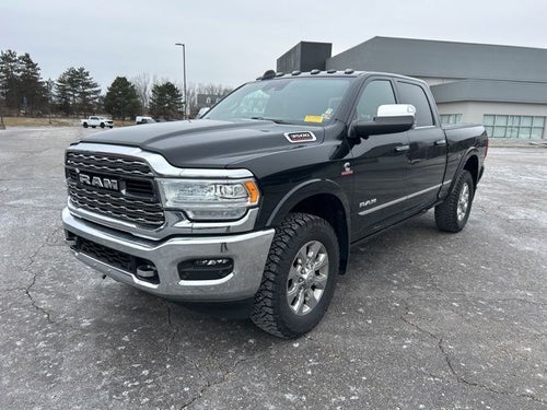 2022 RAM 3500 Limited Crew Cab 4x4 6'4' Box
