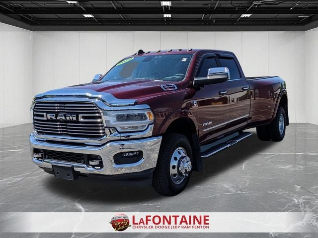 2020 RAM 3500 Laramie Crew Cab 4x4 8' Box