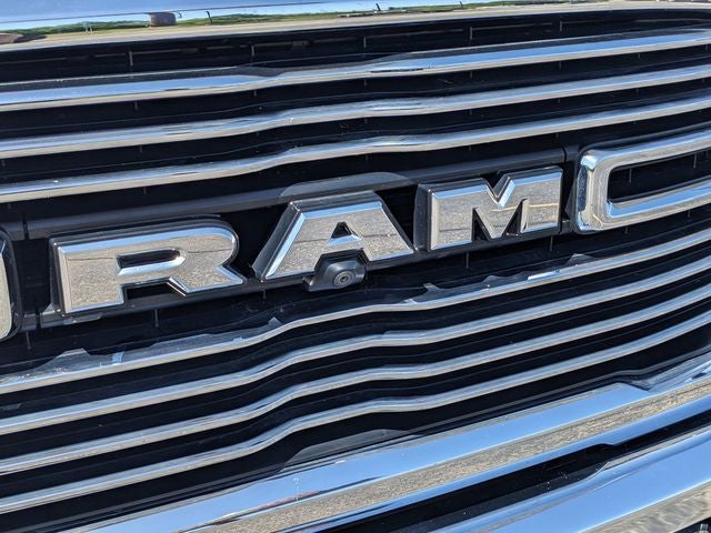 2020 RAM 3500 Laramie Crew Cab 4x4 8' Box