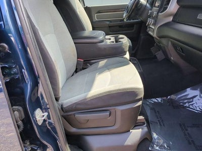 2022 RAM 2500 Big Horn Crew Cab 4x4 6'4' Box