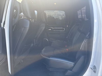 2019 RAM 2500 Laramie Crew Cab 4x4 6'4' Box