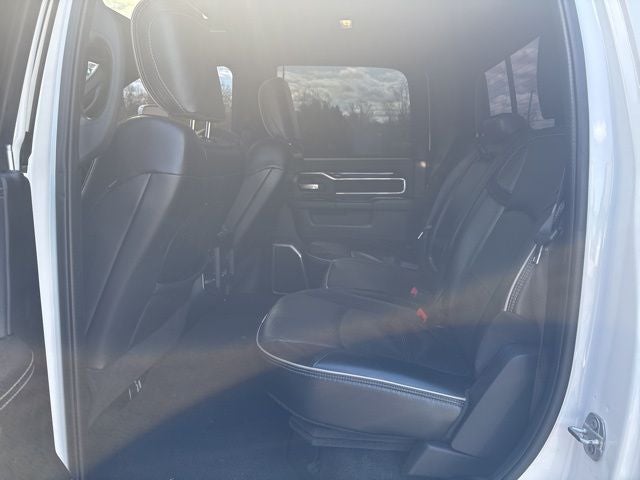 2019 RAM 2500 Laramie Crew Cab 4x4 6'4' Box