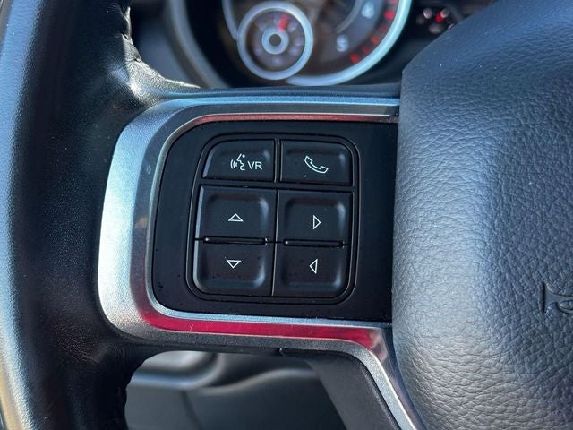 2019 RAM 2500 Laramie Crew Cab 4x4 6'4' Box